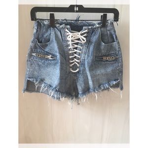 High Waisted Frayed Denim Shorts